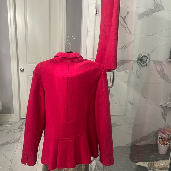 DW HOT PINK TWO PIECE WOOL SUIT size  14 boss babe 🩷the colour chefs kiss🩷 - Picture 15 of 17